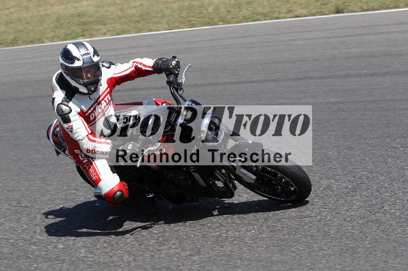 Archiv-2022/40 18.07.2022 Plüss Moto Sport ADR/Einsteiger/3